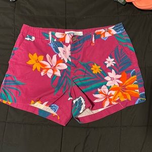 Old navy dress shorts. Everyday shorts. Floral